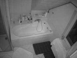 voyeurcam-julmodels-bath-2nd-1 camsoda stream image, 26.02.2026 18:50