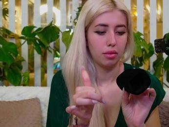 FlowwwerGirl bongacams stream image, 04.03.2026 05:30
