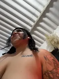 halana_squirts stripchat stream image