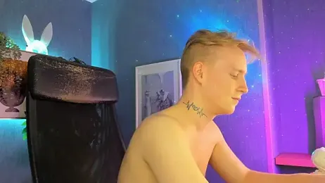 AlexxSweet stripchat stream image