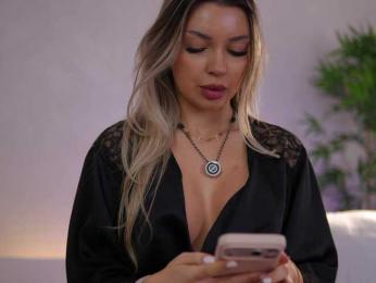 ArtTeasee bongacams stream image