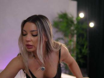 ArtTeasee bongacams stream image