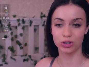 vivid_girls chaturbate stream image