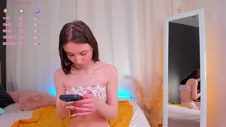 MilliMouse stripchat stream image