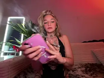 chloetease stripchat stream image