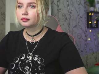 moon-valkyriie camsoda stream image, 15.03.2026 09:20