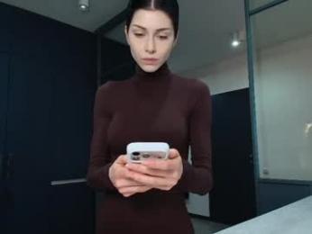 milla_bella chaturbate stream image, 23.03.2026 22:10