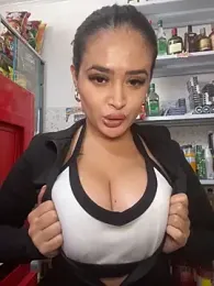 Sara_fun stripchat stream image