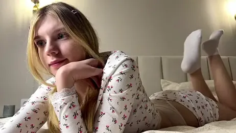 FruityXo stripchat stream image