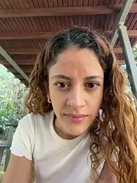 alana15 stripchat stream image