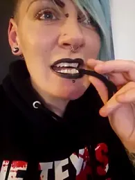 PinkTheHawk stripchat stream image