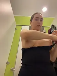 Holly_Play stripchat stream image