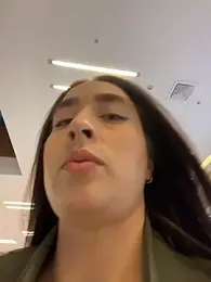 Holly_Play stripchat stream image