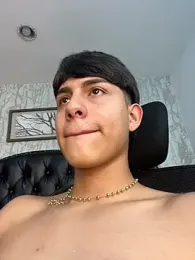 Lander_Cruz stripchat stream image, 06.04.2026 20:40