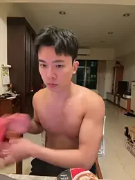 ericsex_tw stripchat stream image, 10.04.2026 12:40