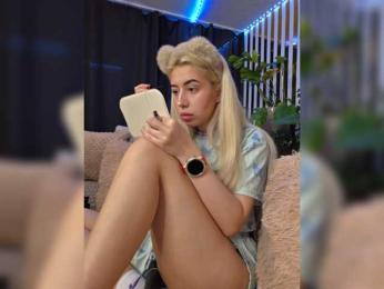 FlowwwerGirl bongacams stream image, 11.04.2026 08:30