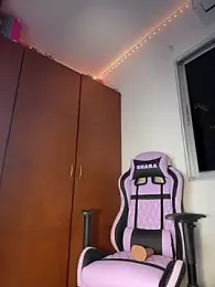 Shara_dreams stripchat stream image