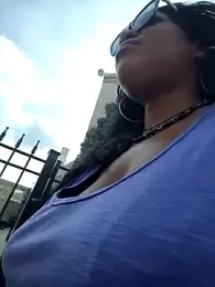 AmazonianMistress stripchat stream image