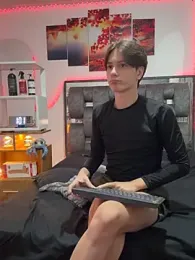 Alex_and_Fabian stripchat stream image, 15.04.2026 02:10