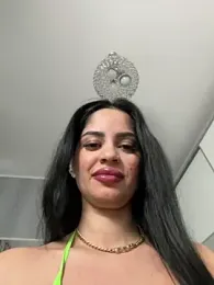 _adelle stripchat stream image