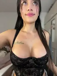 Emmily_19 stripchat stream image