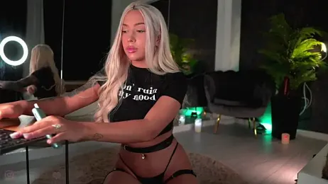 Angel-Barbie stripchat stream image, 25.04.2026 22:30