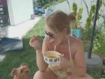 angel_danm_milf chaturbate stream image, 27.04.2026 09:30