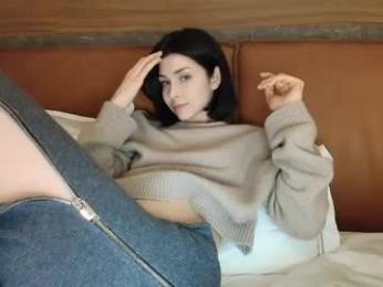 milla_bella chaturbate stream image, 28.04.2026 18:50