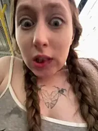 FroggyAnna stripchat stream image, 29.04.2026 16:00