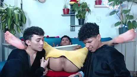 Hot_Boys_Latinos_X stripchat stream image, 30.04.2026 16:00