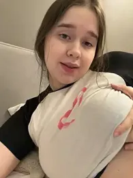 HornyGirlH stripchat stream image, 30.04.2026 23:50