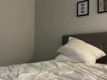 estee_ chaturbate stream image, 03.05.2026 17:00
