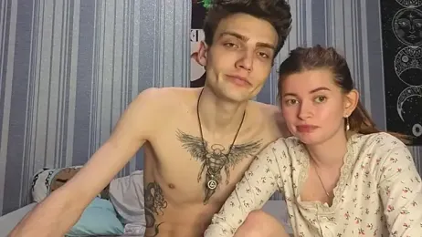 EmiliaCouple stripchat stream image, 07.05.2026 16:40