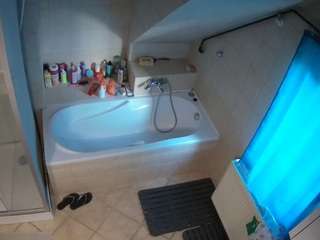 voyeurcam-julmodels-bath-2nd-1 camsoda stream image, 05.05.2026 09:00