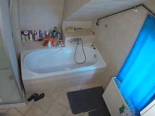 voyeurcam-julmodels-bath-2nd-1 camsoda stream image, 05.05.2026 09:00