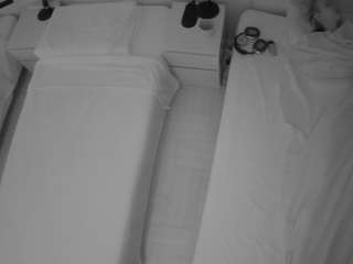 voyeurcam-julmodels-bed-5 camsoda stream image, 05.05.2026 14:10