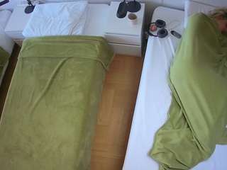 voyeurcam-julmodels-bed-5 camsoda stream image, 05.05.2026 14:10