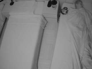 voyeurcam-julmodels-bed-5 camsoda stream image, 05.05.2026 14:10