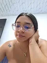 -VICKKY stripchat stream image, 11.05.2026 19:20