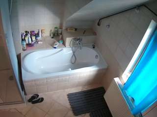 voyeurcam-julmodels-bath-2nd-1 camsoda stream image, 16.05.2026 16:10