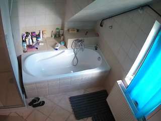 voyeurcam-julmodels-bath-2nd-1 camsoda stream image, 16.05.2026 16:10