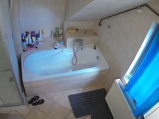 voyeurcam-julmodels-bath-2nd-1 camsoda stream image, 16.05.2026 16:10