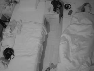 voyeurcam-julmodels-bed-5 camsoda stream image, 16.05.2026 16:10