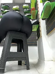 kim_monti stripchat stream image, 20.05.2026 21:30
