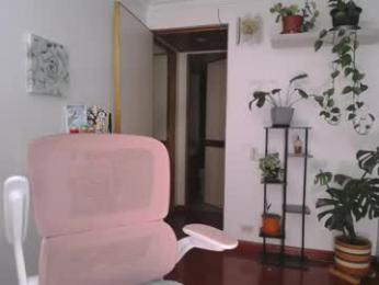 littlelaksmi chaturbate stream image, 21.05.2026 20:00