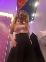 Honey___Hot stripchat stream image