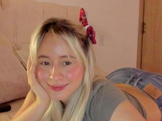 Amy Blondes flirt4free stream image