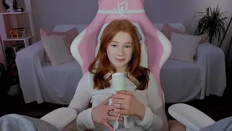 Leahsthetics stripchat stream image