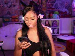lovenzia camsoda stream image