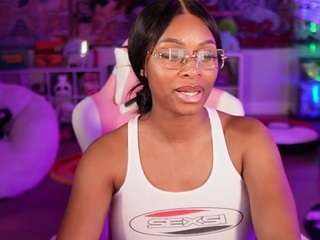 lovenzia camsoda stream image